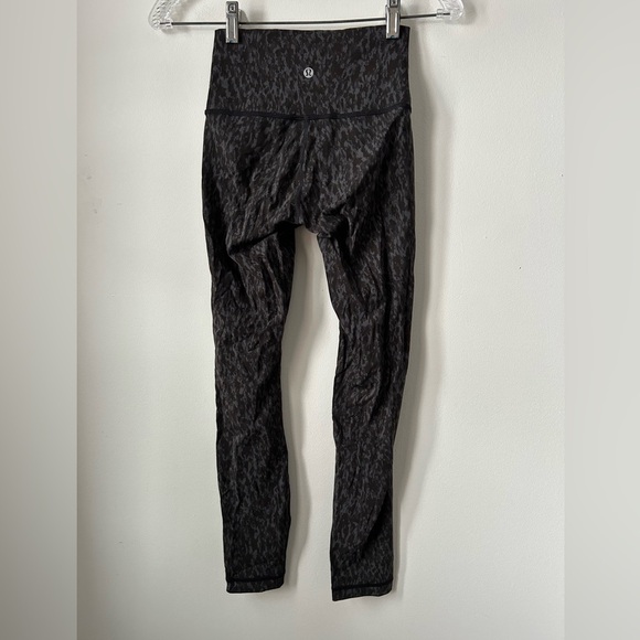 Lululemon Wunder Under Hi Rise Tights - Picture 2 of 3